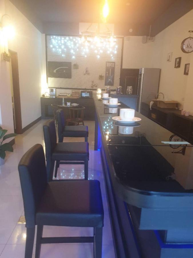 Puli Station Homestay Exteriör bild