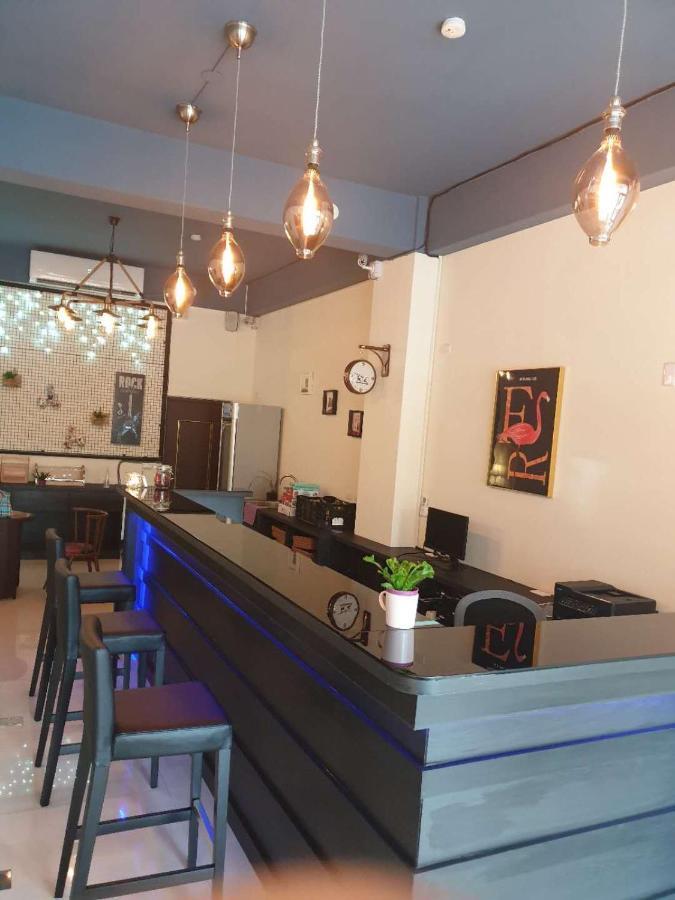 Puli Station Homestay Exteriör bild